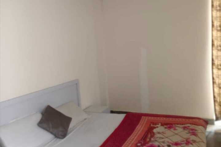 Room 3 of 5