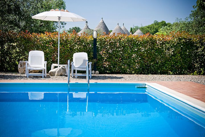 Pool 76 of 97