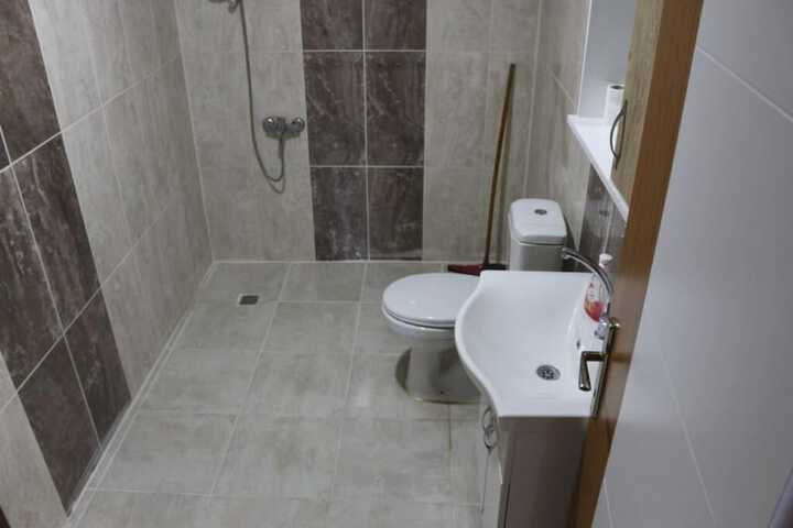 Room 14 of 23