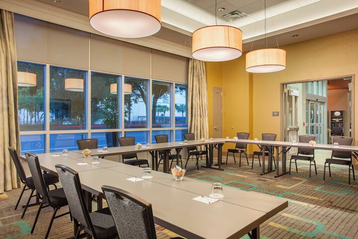Meeting facility