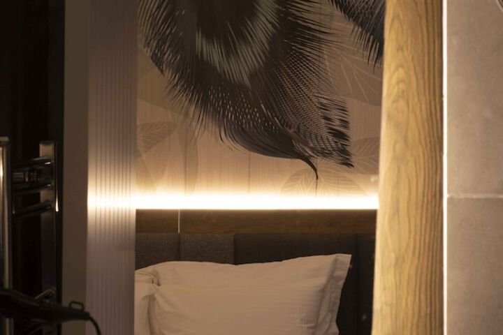 Room 13 of 129