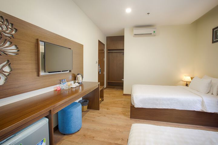 Room 9 of 67