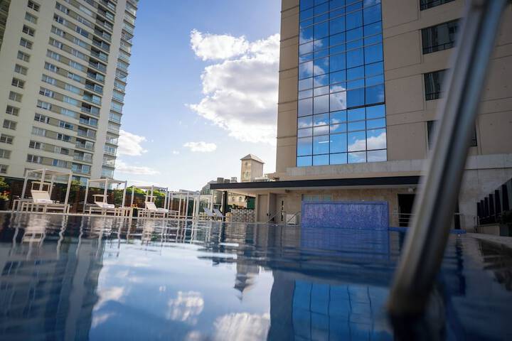 Pool 45 of 98