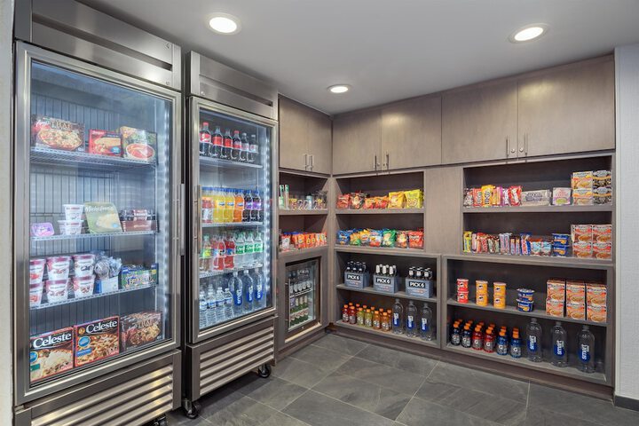 Snack bar
