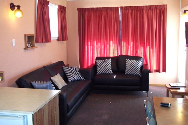 Room 8 of 36