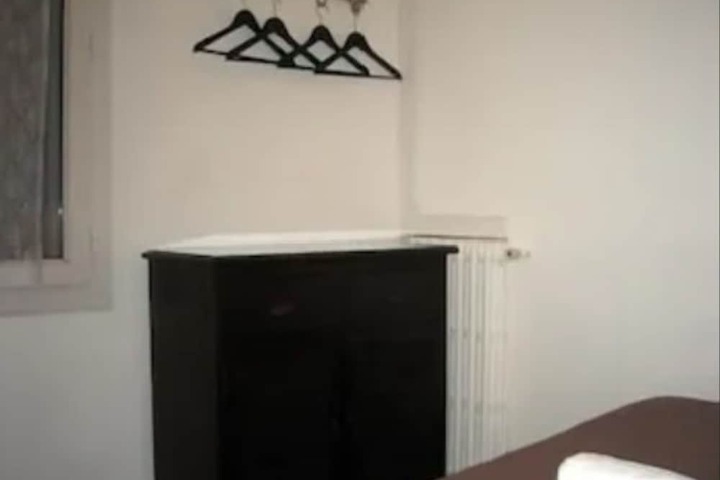 Room 21 of 41