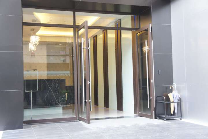 Hotel 59 of 61