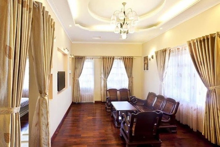 Room 16 of 54