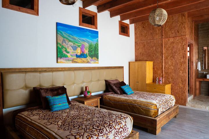 Room 5 of 29