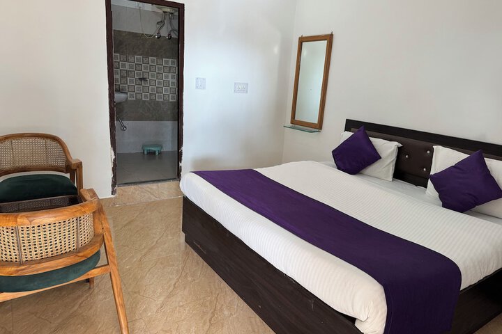 Room 25 of 72