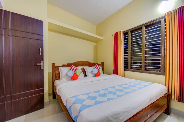 Room 4 of 20