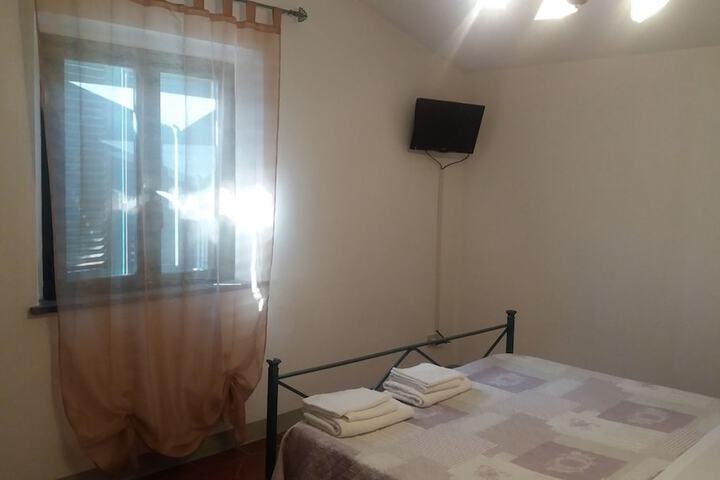 Room 14 of 26