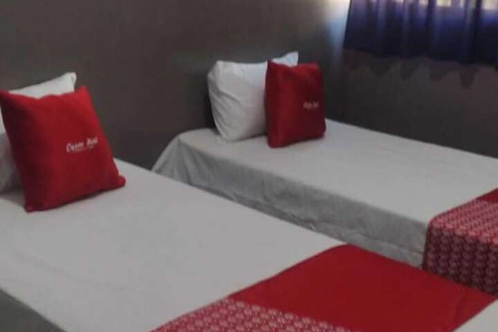 Room 3 of 9