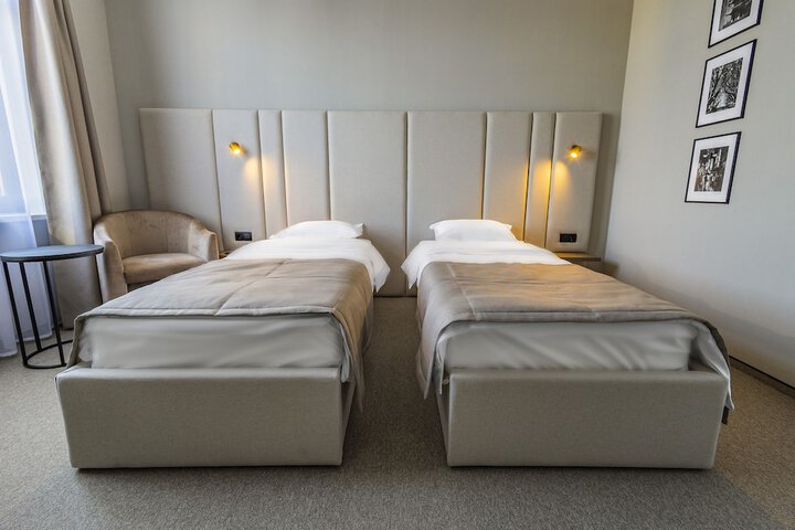 Room 34 of 113