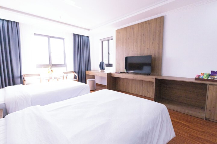 Room 5 of 69
