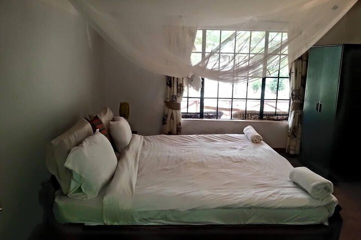 Room 13 of 52