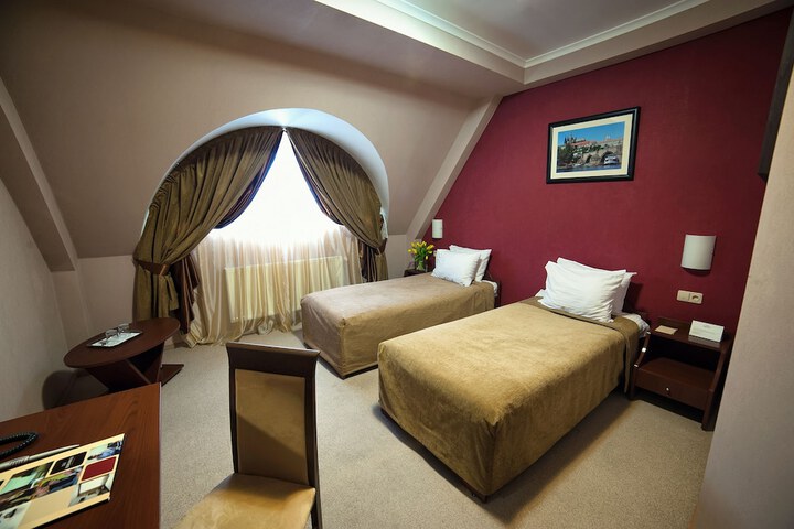 Room 9 of 59