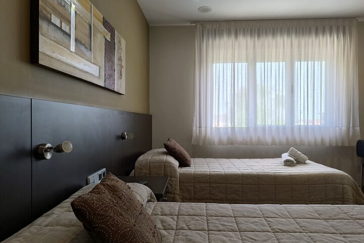 Room 4 of 19