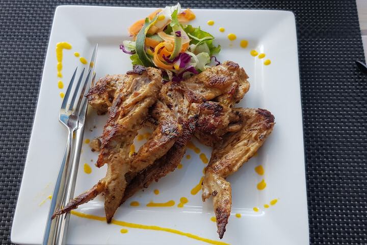 Dining 42 of 343