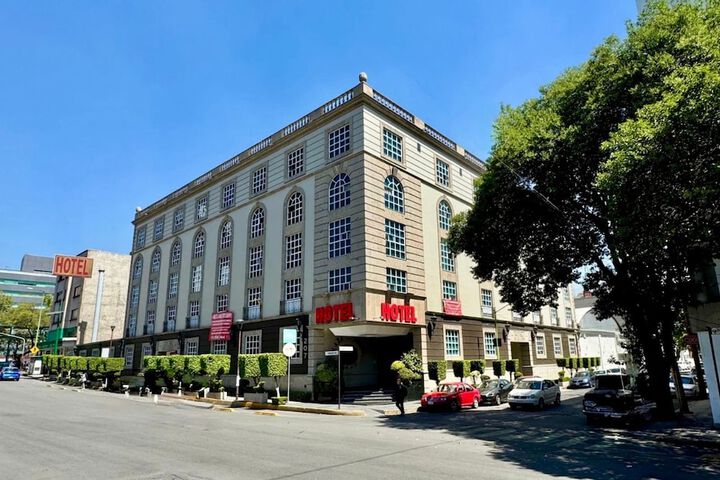 Hot Plaza Belices | Love Hotel | Solo Adultos
