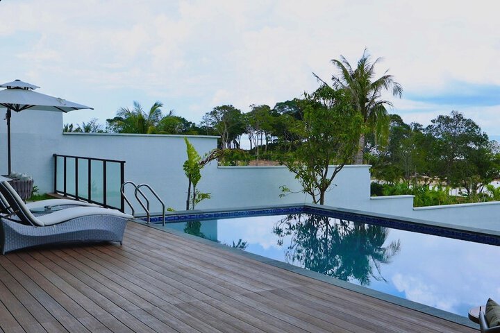 Pool 87 of 163