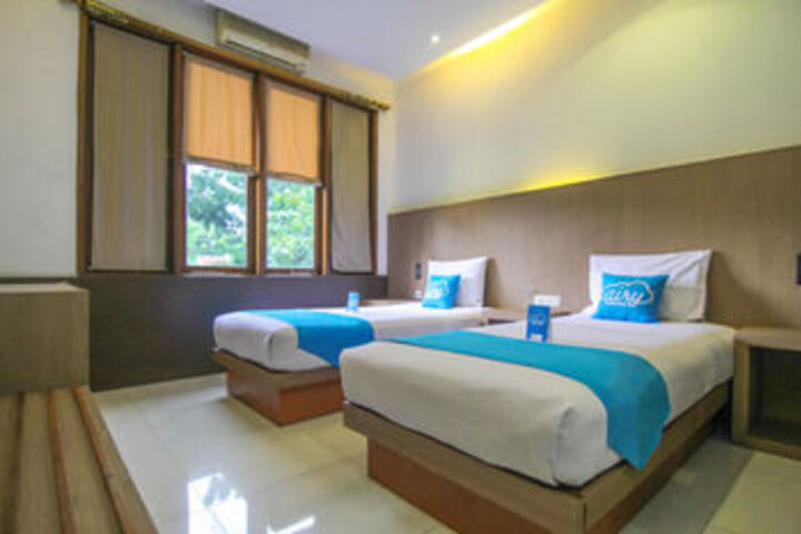 Room 9 of 21