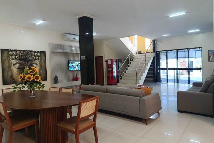 Room 9 of 26