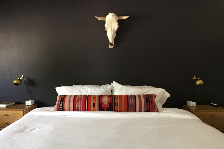 Room 3 of 50
