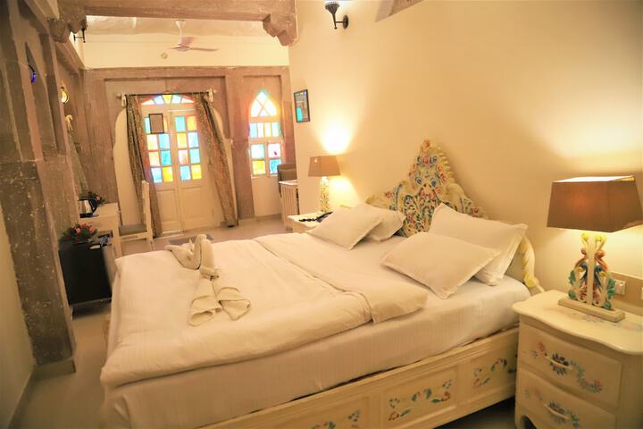 Room 29 of 97