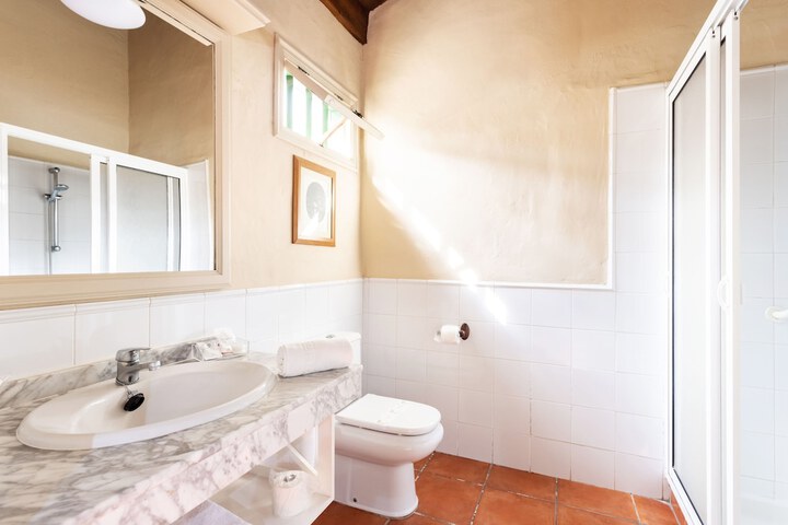 Bathroom Interior Photo