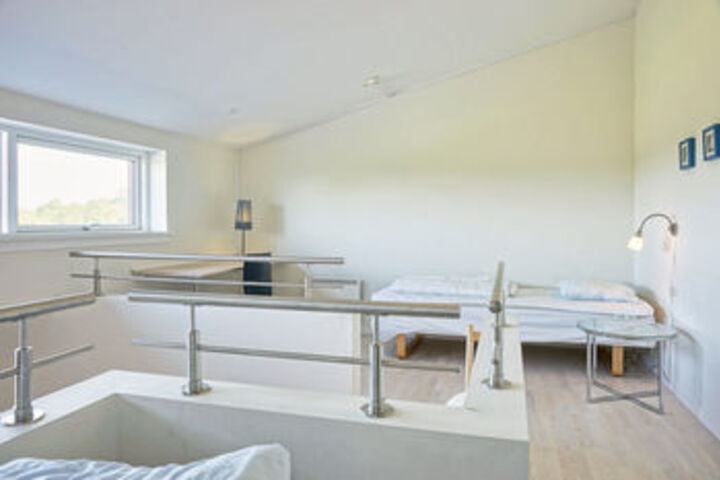 Room 25 of 29