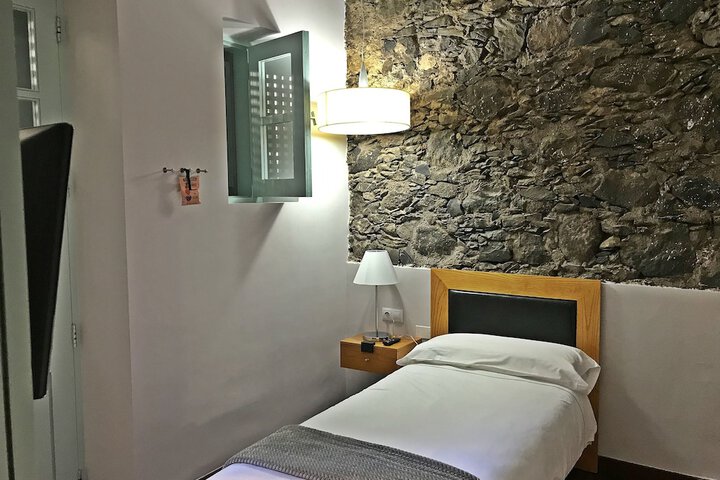 Room 5 of 39