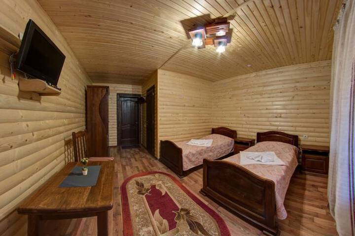 Room 30 of 48