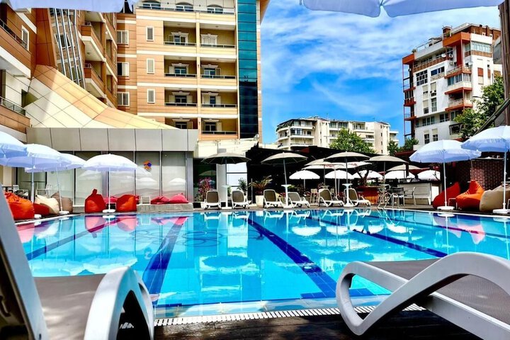 Pool 45 of 62