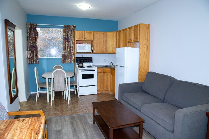 Room 16 of 61