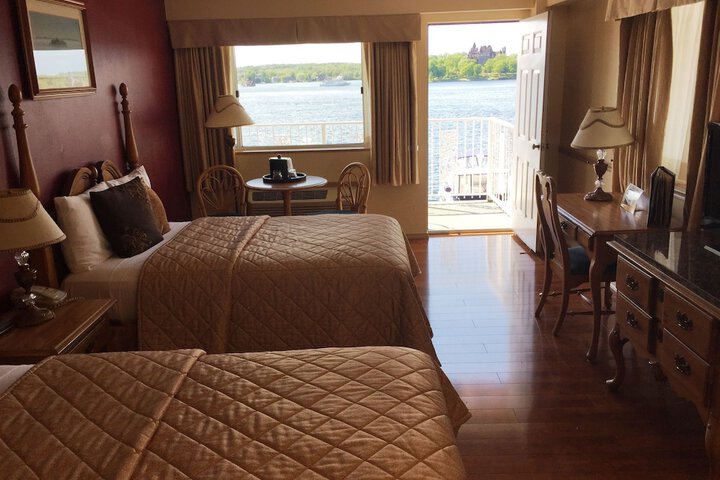 Room 15 of 65
