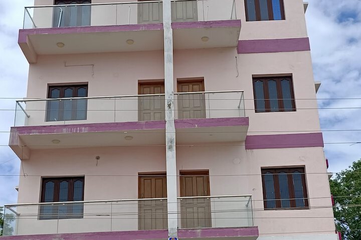 Hotel 16 of 16