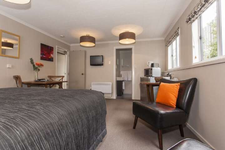 Room 13 of 29