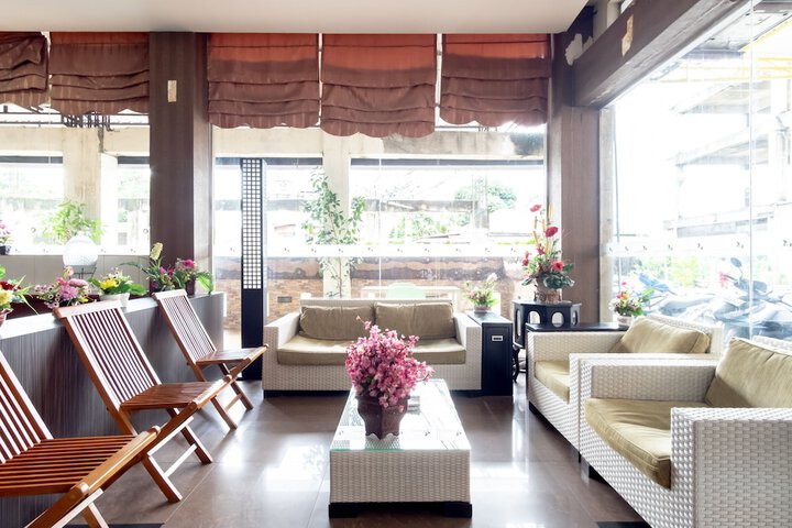 Lobby Entry