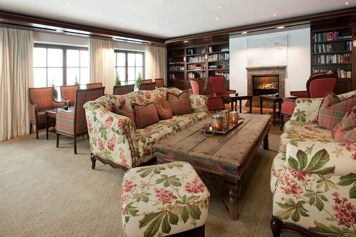 Hotel Interior 94 of 128