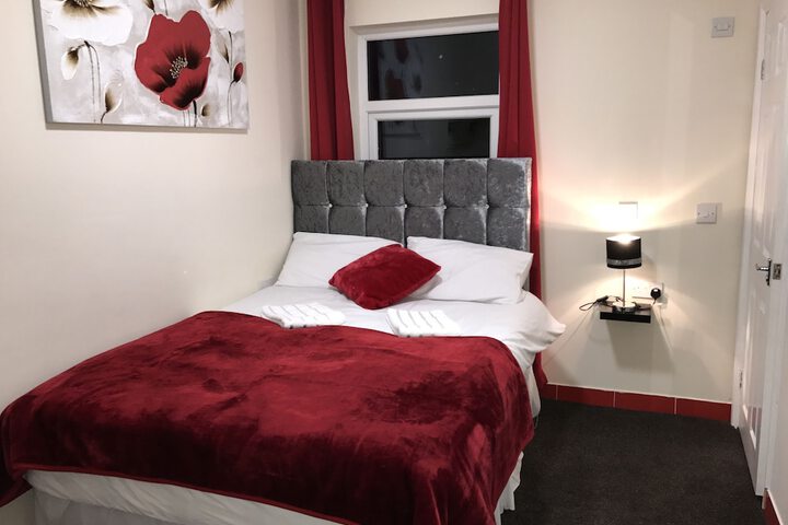 Room 22 of 37