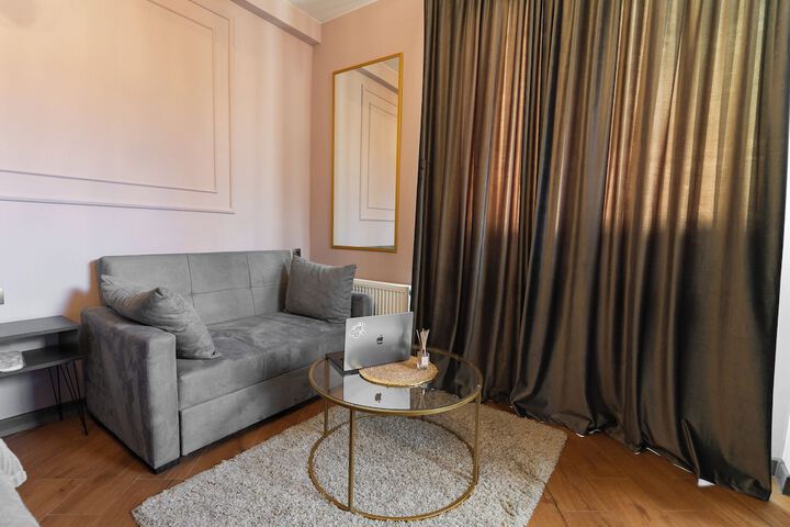 Room 20 of 36