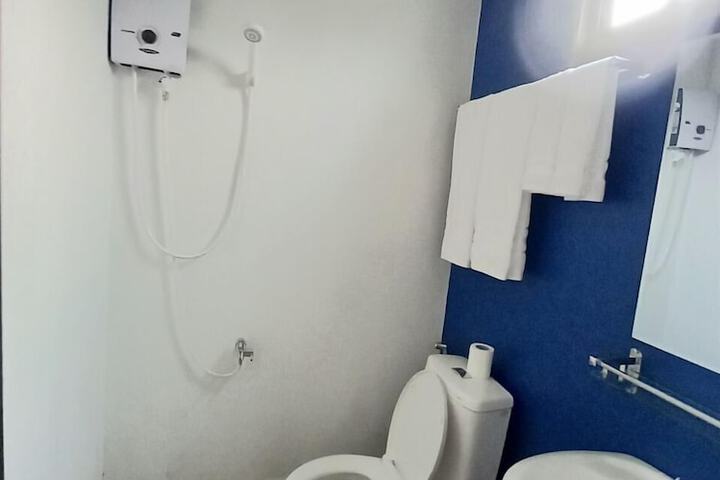 Room 65 of 161
