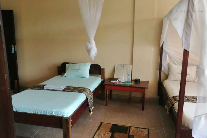 Room 4 of 21