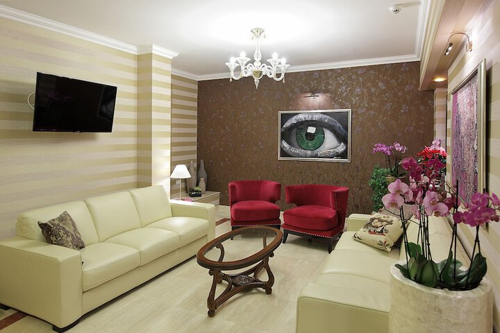 Hotel Lobby