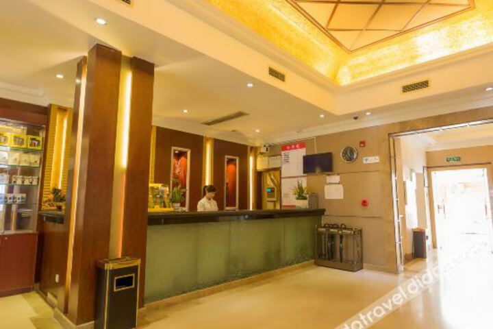 Hotel Interior 10 of 14