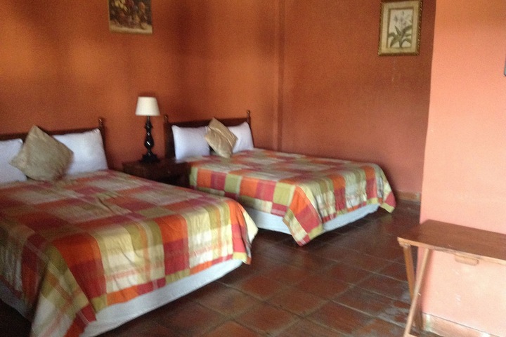 Room 3 of 20