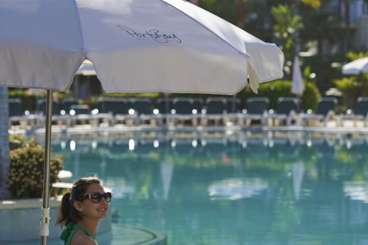 Pool Hotel