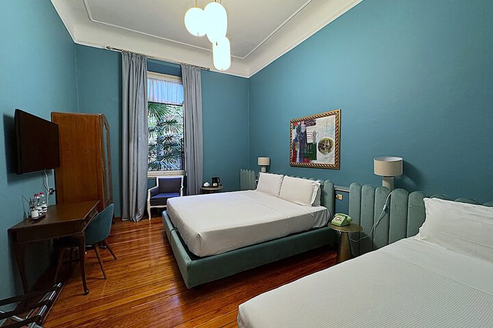 Room 51 of 81