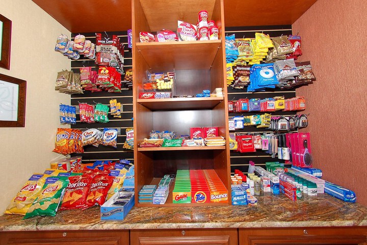 Snack bar